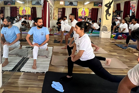 Food and Accommodation of Vyas Yoga School Rishikesh