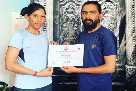 Certificate of Vyas Yoga School